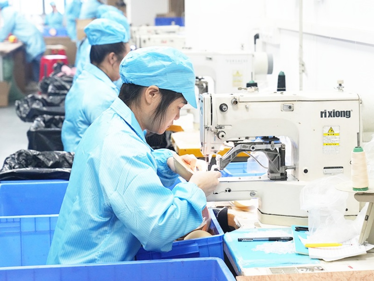 Garment Sewing Workstation and Production Check
